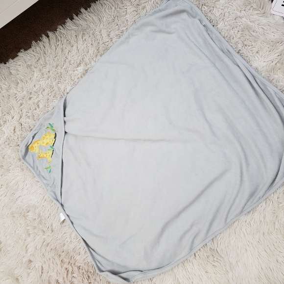 Baby neutral bath towels - Picture 3 of 4